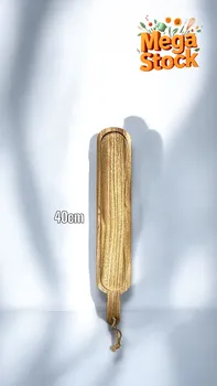 קרש קטן עם ידית לתלייה