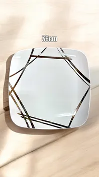 מגש פלסטיק מרובע לבן עם קווים דקורטיביים